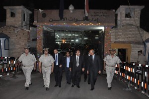 محافظ القليوبية فى قوات أمن القليوبية