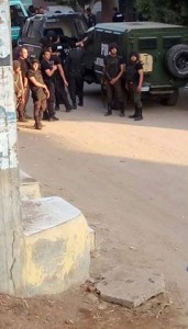 امن الشرقية يحاصر قرية العدوة