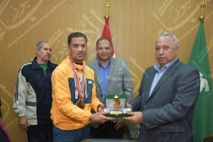 تكريم البطل أحمد