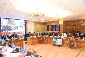 متابعة اليوم الأول 23